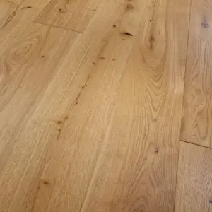 Classic 3060 - Eiche M4V Rustikal lackversiegelt matt Fertig-Parkett